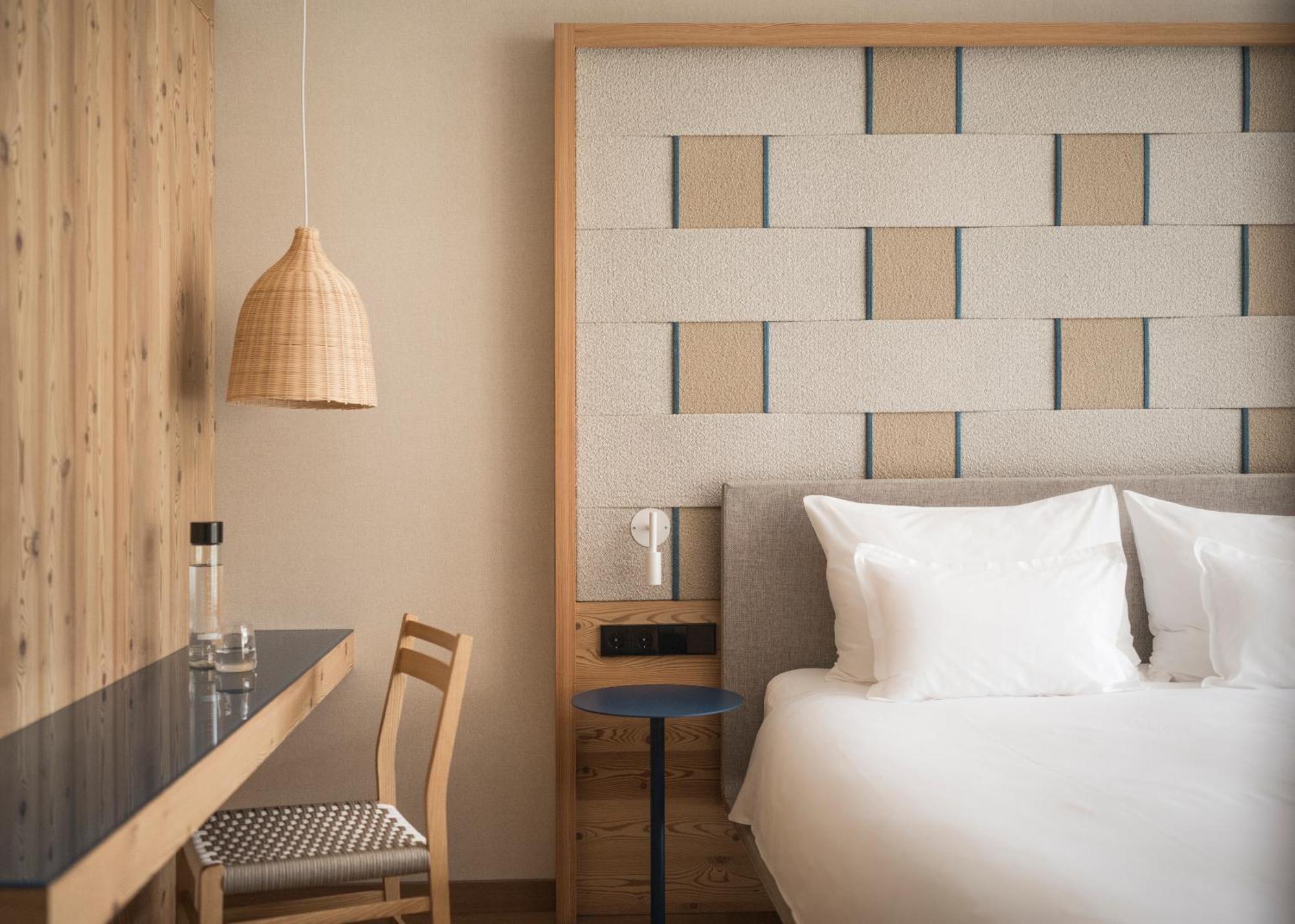 Falkensteiner Hotel Kronplatz - The Leading Hotels Of The World (Adults Only) Riscone Bilik gambar A room at the hotel
